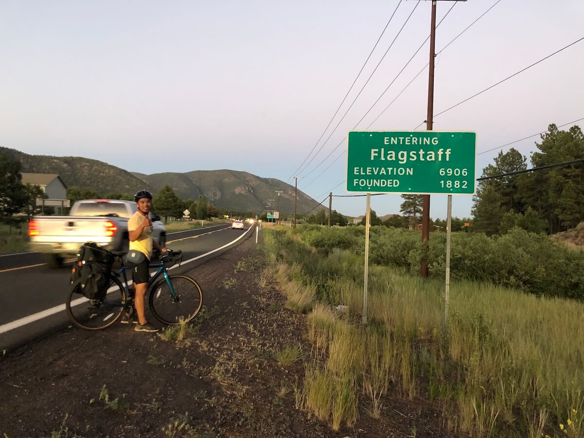 flagstaff arizona welcome sign elevation population