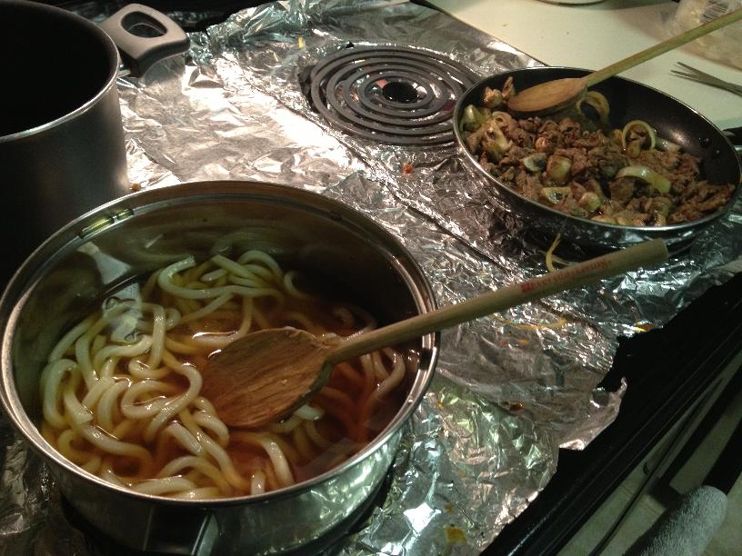 Sukiyaki Udon On the Stove